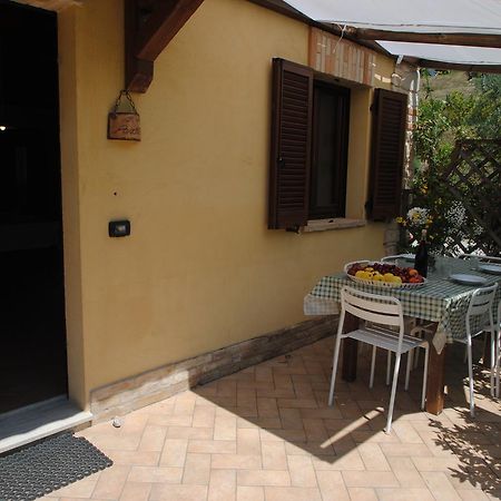 Agriturismo Il Sentiero Villa Montalto delle Marche Buitenkant foto