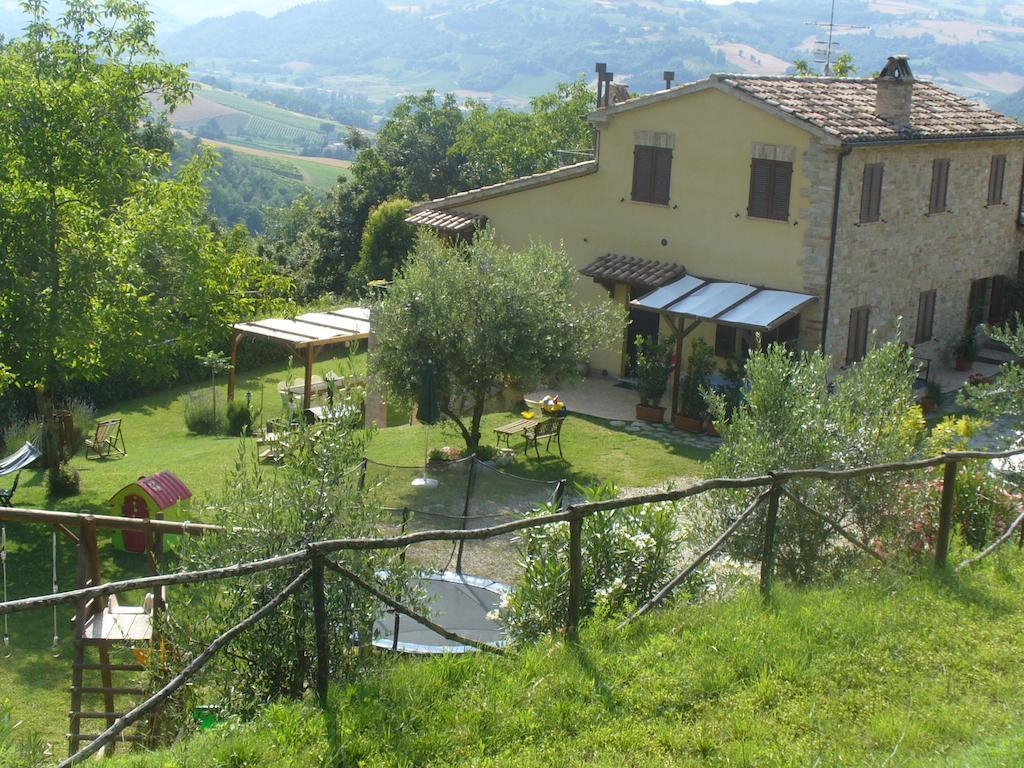 Agriturismo Il Sentiero Villa Montalto delle Marche Buitenkant foto