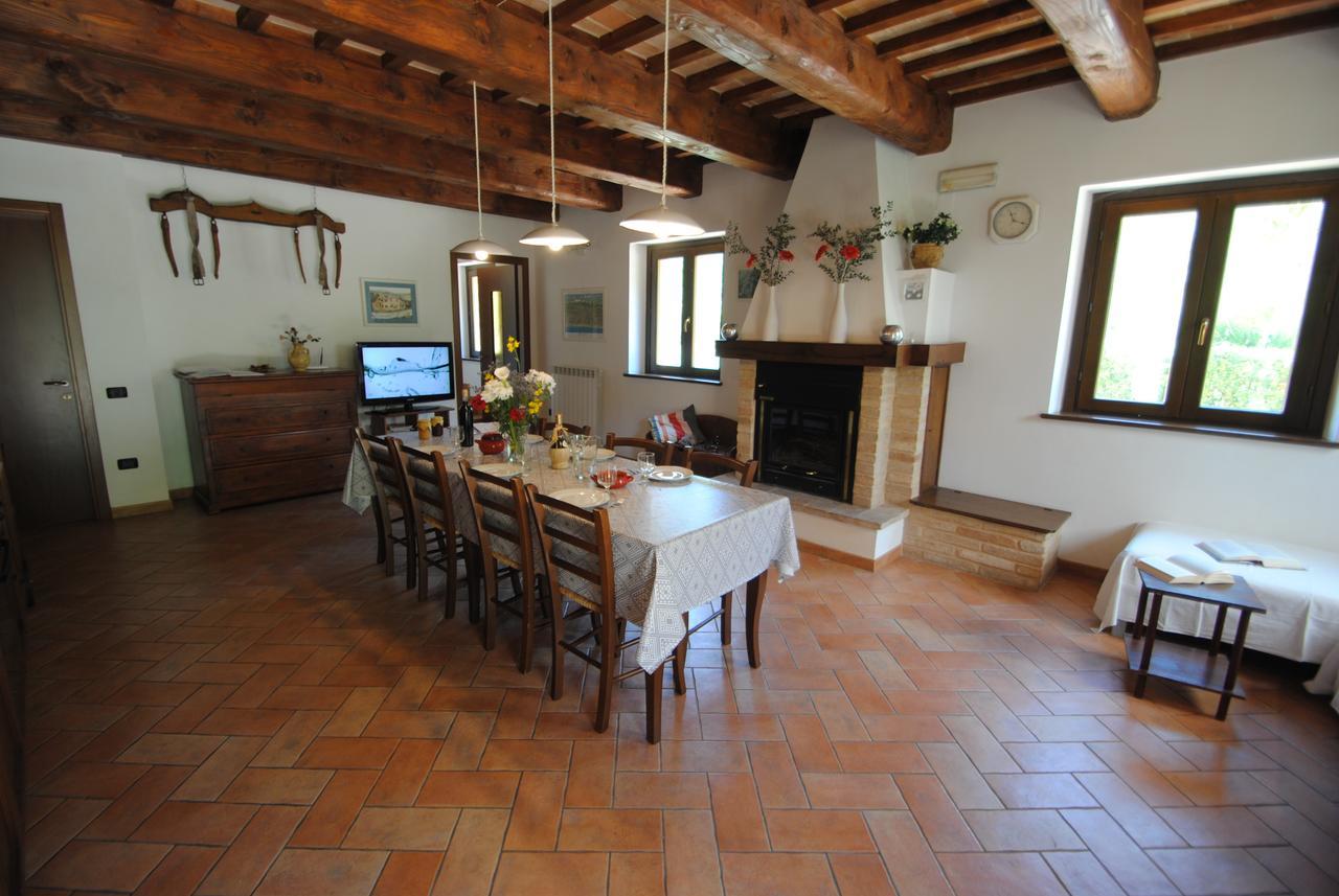 Agriturismo Il Sentiero Villa Montalto delle Marche Buitenkant foto