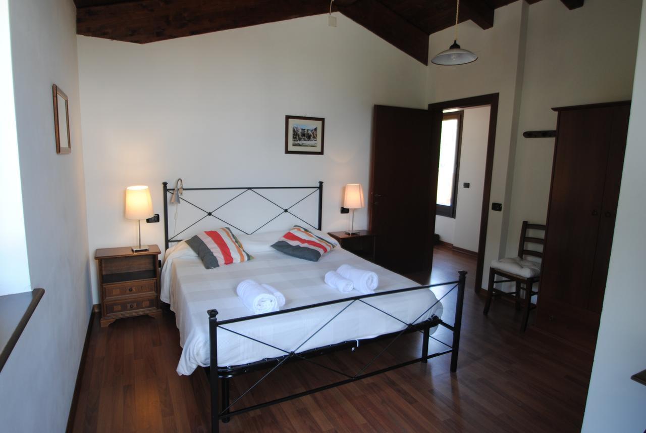 Agriturismo Il Sentiero Villa Montalto delle Marche Buitenkant foto